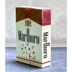 خرید کارت بازی مارلبرو Marlboro - قیمت پاسور پلاستیکی قرمز با طرح اختصاصی - جعبه جلو - نیکو بازی